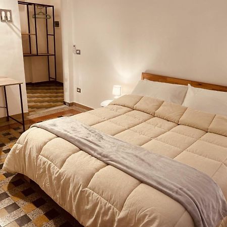 萨萨里Il Giardino Di Iole Via Giovanni Amendola N36住宿加早餐旅馆 外观 照片